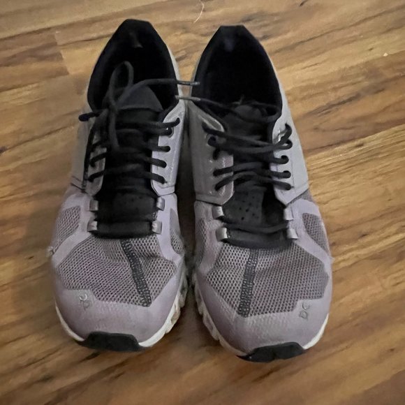 On Running Shoes On Cloud Used Tennis Shoes Poshmark